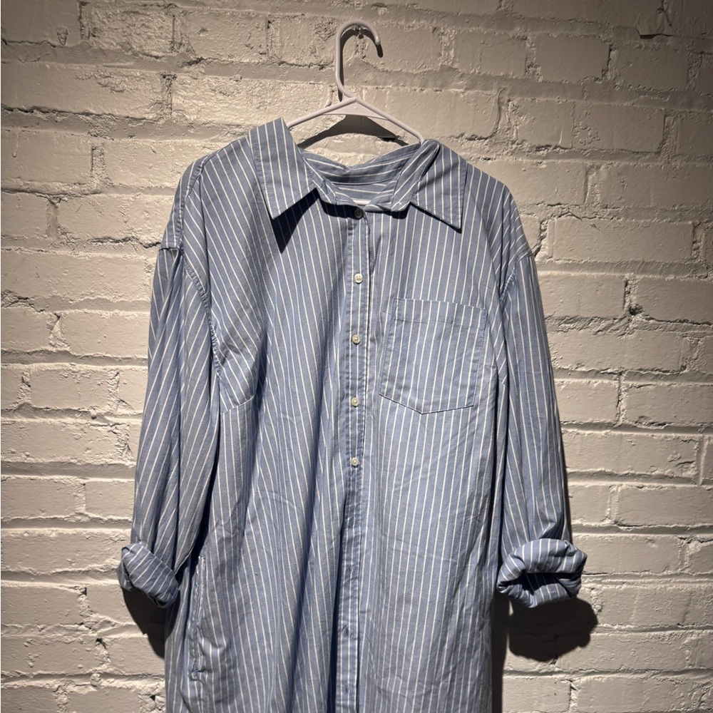 Cute stripped blue and white dress/shirt